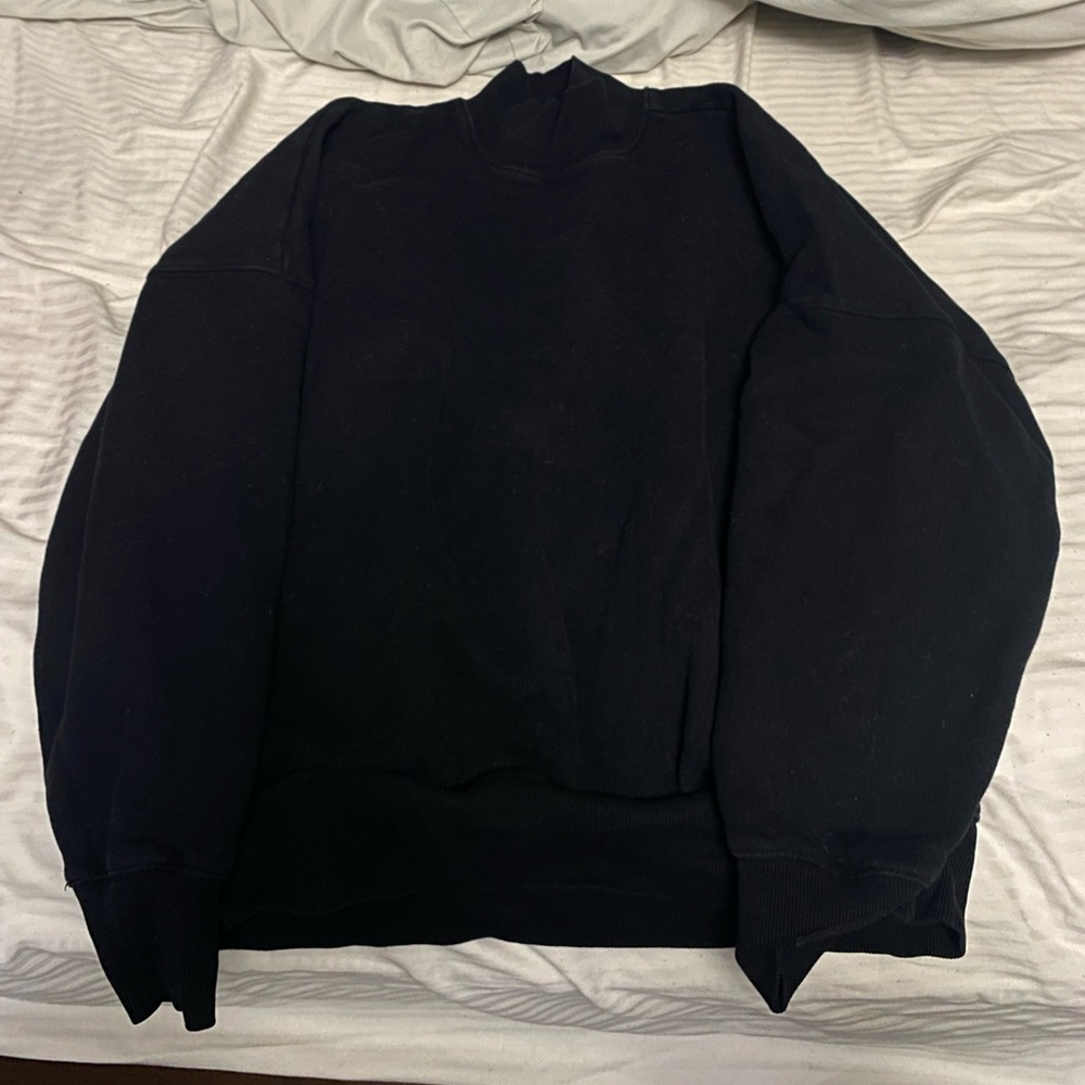 Aritzia - TNA Sweater